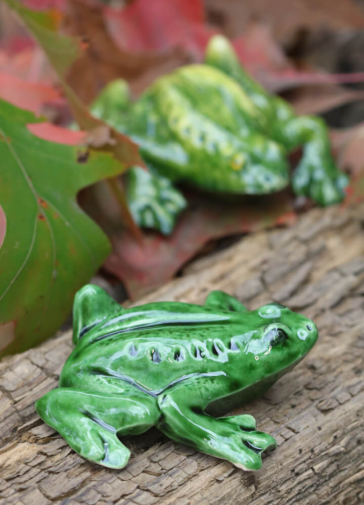 Petite Grenouille Little Ceramic Frog 3.5"